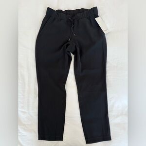 Lululemon Athletica On the Fly 7/8 Pant